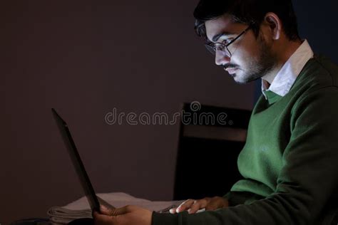 932 Indian Office Boy Stock Photos - Free & Royalty-Free Stock Photos ...