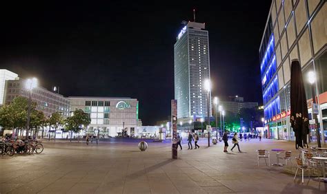 Alexanderplatz - Berlin bei Nacht Foto & Bild | architektur, deutschland, europe Bilder auf ...