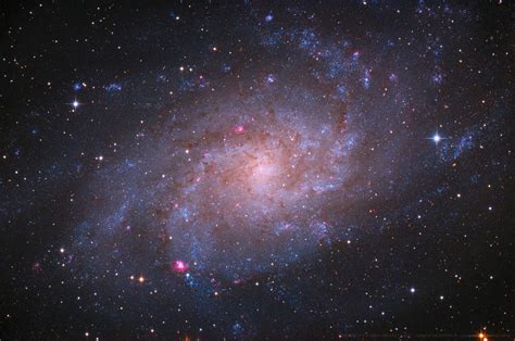 APOD: 2018 September 27 - M33: Triangulum Galaxy