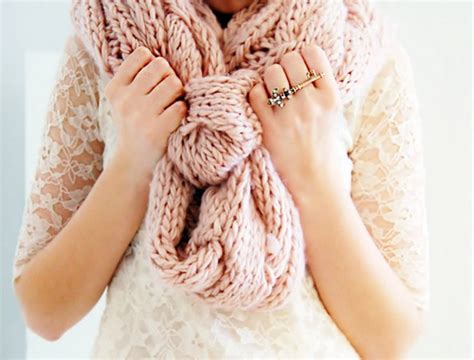 Pink Chunky Knit Scarf – knittingisawesome.com