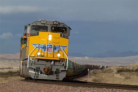 Trains Magazine - Trains News Wire, Railroad News, Railroad Industry News, Web Cams, and Forms