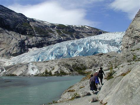 TOP WORLD TRAVEL DESTINATIONS: Jostedal Glacier National Park, Norway