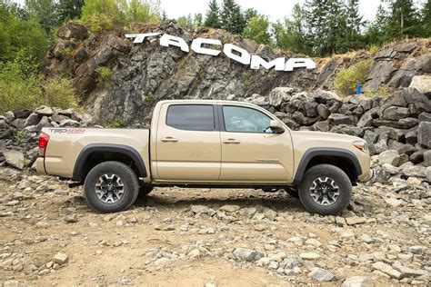 2016 Toyota Tacoma TRD Off-Road First Drive | Digital Trends