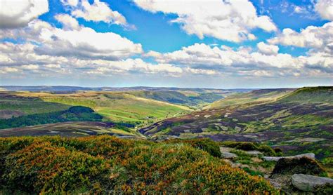 A Kinder Scout Adventure in the Peak District | BaldHiker