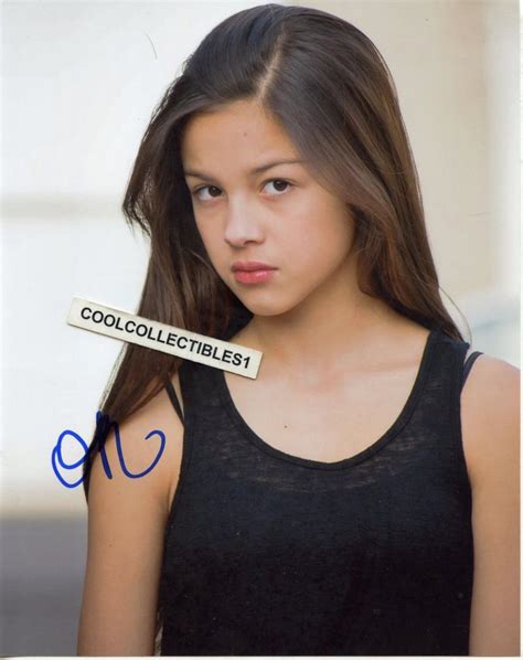 OLIVIA RODRIGO "BIZAARDVARK" IN PERSON SIGNED 8X10 COLOR PHOTO "PROOF ...