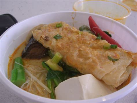 Curry Laksa - Shark Fin BBQ AUD9 | A good mild Malaysian-sty… | Flickr