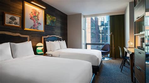 Chelsea Hotel New York, NY | Renaissance New York Chelsea Hotel