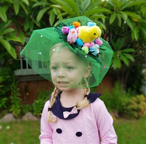 Girl's DIY Chicken & Egg Easter hat Fascinator for School Parades | Now thats Peachy Easter Hat ...