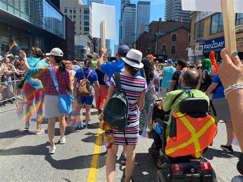 Rotary In the 2023 Toronto Pride Parade | District 7070