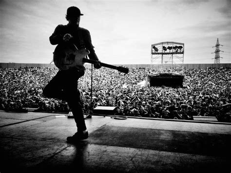 Tom Delonge’s Angels & Airwaves announce first tour in 7 years