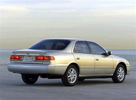 2001 Toyota Camry Values & Cars for Sale | Kelley Blue Book