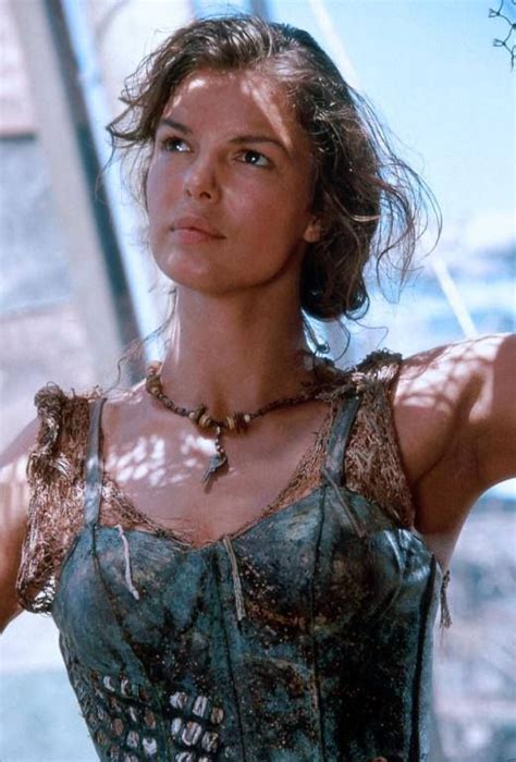 Jeanne Tripplehorn in "Waterworld" | Apocalyptic fashion, Waterworld ...