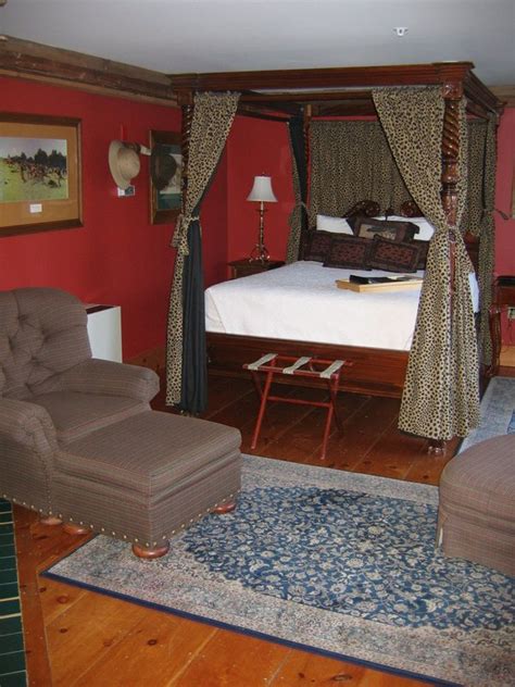 Three Chimneys Inn - 2 Reviews - 17 Newmarket Rd, Durham, NH - Hotels Reviews - Phone (603) 868-7800