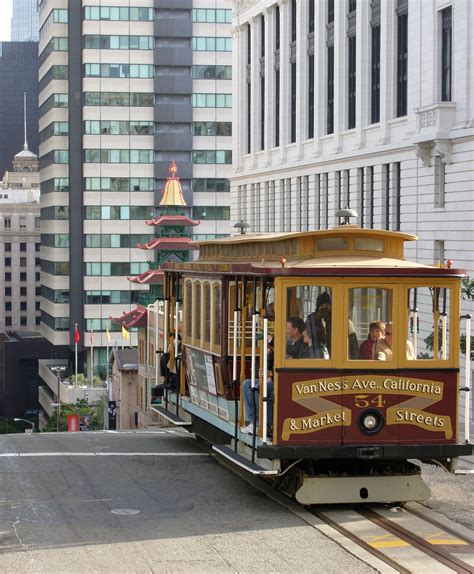 File:San Francisco Cable Car at Chinatown.jpg - Wikipedia