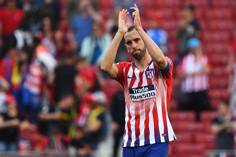 Diego Godin confirms Man United snub as Atletico Madrid legend ...