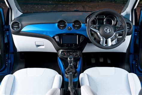 Vauxhall Adam Interior & Infotainment | carwow