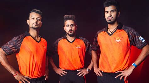 Sunrisers Hyderabad Unveil Jersey for IPL 2023