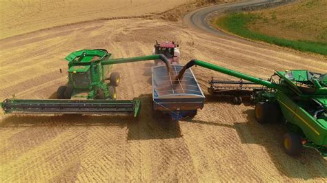 Palouse Wheat Harvest - YouTube