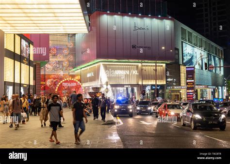 Pedestrian outside Pavilion shopping mall, Kuala Lumpur, Malaysia Stock ...