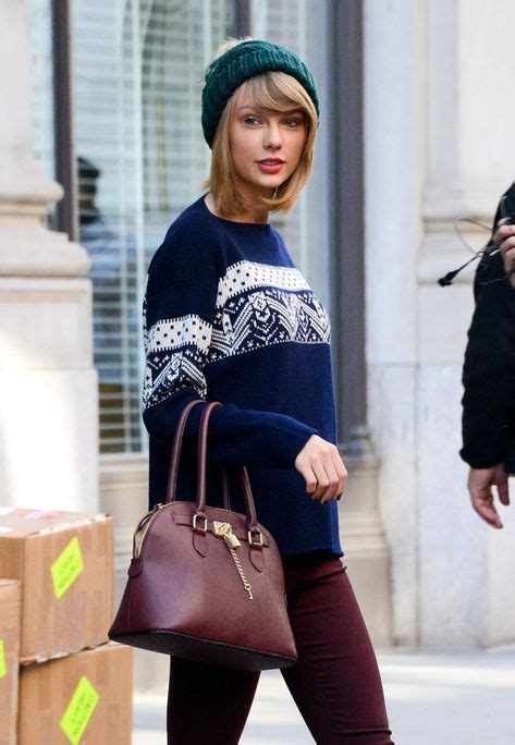 Taylor Swift looks great in her Blue Christmas Sweater | Christmas Tree Farm in 2019 | Taylor ...