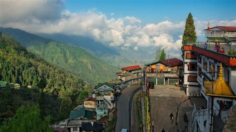 16 Best Hotels in Darjeeling. Hotels from $13/night - KAYAK