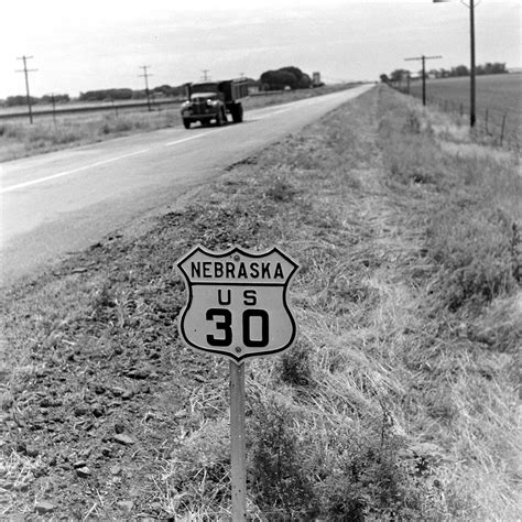 Road Trip! Photos From US Route 30 in 1948