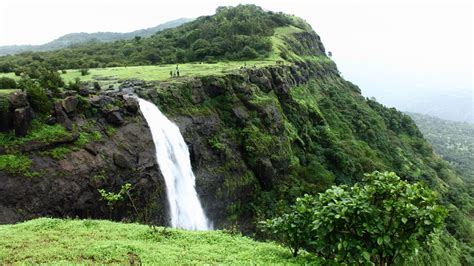 Madhe Ghat Waterfall Pune Trek Itinerary - Tripoto