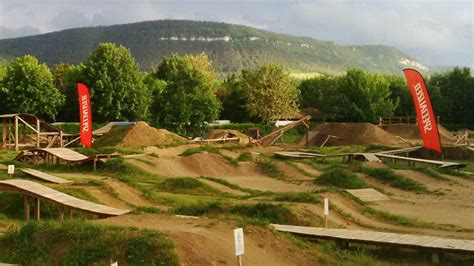 Pétition · Un terrain de VTT (Bike-Park) dans la commune de Nîmes - Nîmes, France · Change.org