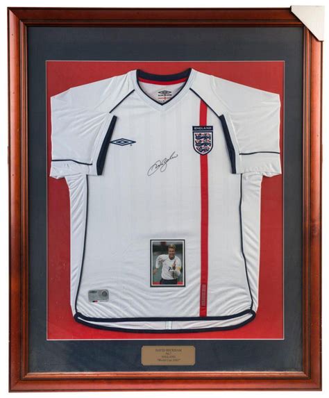 David Beckham Signed England Jersey Display - Sporting - Soccer ...