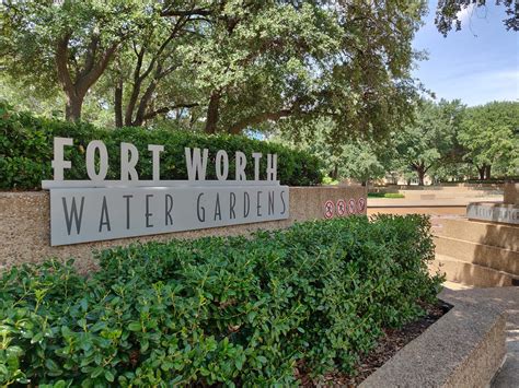 Fort Worth Water Gardens - Go Wandering