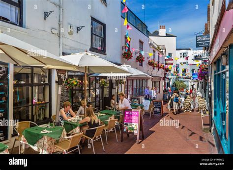 Brighton, The Lanes. Cafes, bars, restaurants and shops on Market Stock Photo, Royalty Free ...