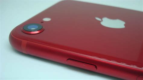 Apple iPhone 8 (PRODUCT)RED™: A Solid Investment