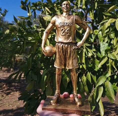 Kobe Bryant Statue Basketball Player Miniature Famous Athlete - Etsy