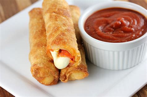 Pizza Sticks Recipe | BlogChef.net