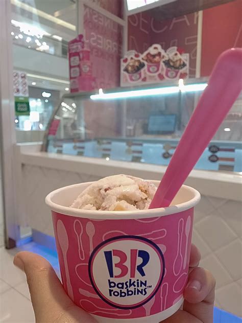 Baskin Robbins 🍨🍦 | แกลเลอรีที่โพสต์โดย cikbungatulip | Lemon8