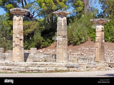 Temple of hera hi-res stock photography and images - Alamy