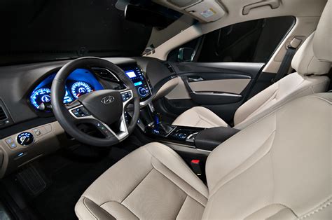 Hyundai i40 interior | This image is lit with one Nikon SB-8… | Flickr