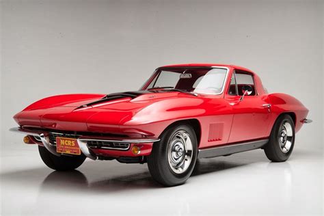 Autos Américaines Blog: La seule 1967 Chevrolet Corvette L88 rouge vendue pour 3,5 millions de ...