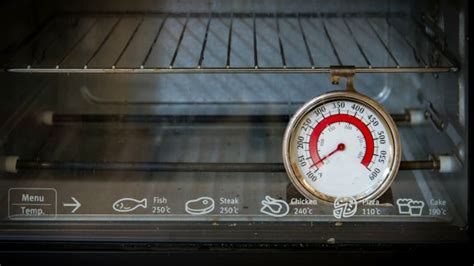 You're preheating your oven wrong - Reviewed