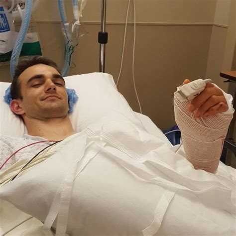 Josh Day Undergoes Successful Surgery On Broken Thumb, Will Try To Ride ...