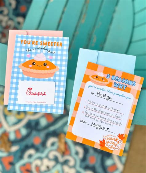 Thanksgiving Card For Teachers (FREE PRINTABLE) - Hello Lovely Printables