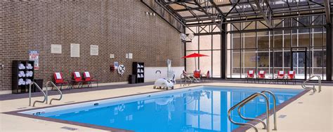 Houston Hotel with Indoor Pool | Houston Marriott West Loop by The Galleria