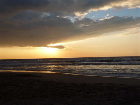 Hawaii Sunrise 4 by Tom Forsythe Photography