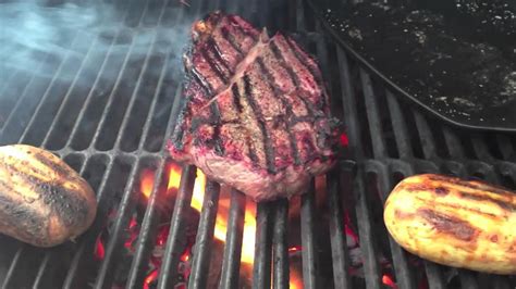 How to Braai the perfect Steak - YouTube