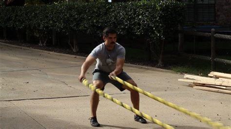Wind Sprints for Your Arms: 15 Battle Rope Exercises | Battle ropes, Battle rope exercises, Rope ...