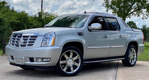 2012 Cadillac Escalade EXT For Sale In Victoria, TX - Carsforsale.com®