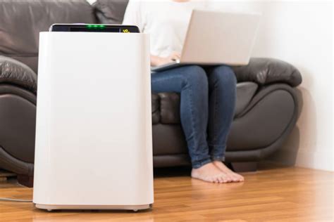 Top 10 Best Air Purifier For Smoke in 2019 (Excellent Performance)