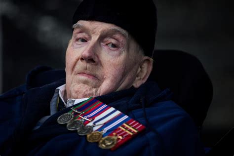 In photos: Remembrance Day ceremonies across Canada - The Globe and Mail