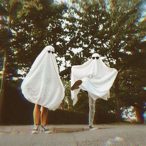 Spooky vibes | Spooky halloween costumes, Ghost halloween costume ...