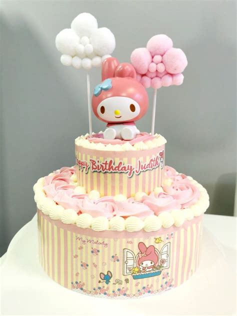 My Melody Cake 2 tier, Food & Drinks, Homemade Bakes on Carousell